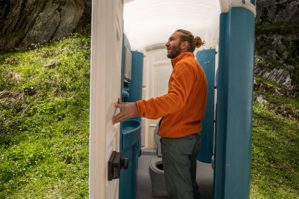 Best Porta potty rental near me  in Wichita, KS