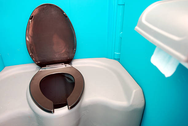 Best Portable toilet rental cost  in Wichita, KS