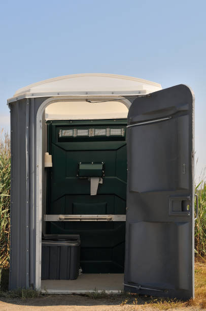 Best Affordable porta potty rental  in Wichita, KS